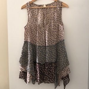 Anthropologie tank (size 8)